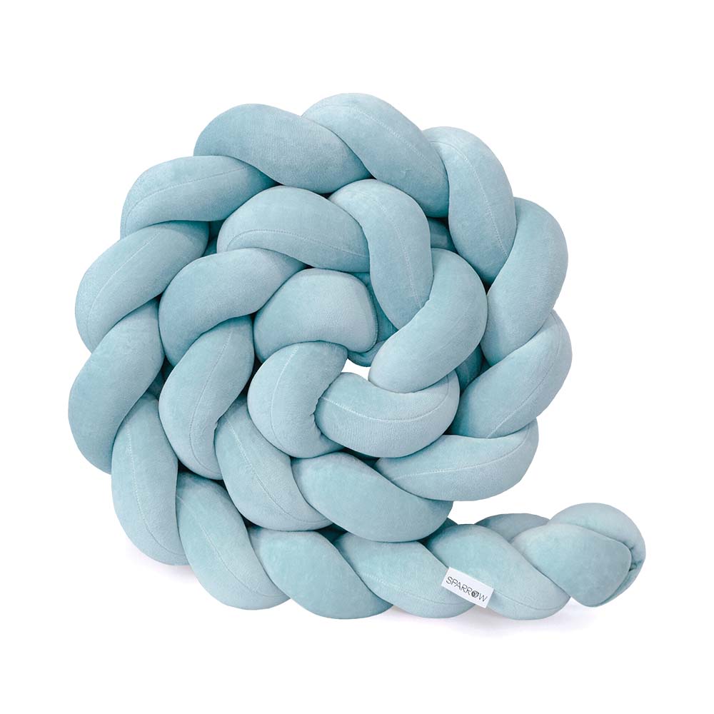 ochraniacz-warkocz-ice-blue-1.jpg Geflochtener Bettschutz, 3 Stränge, Velours / Eisblau