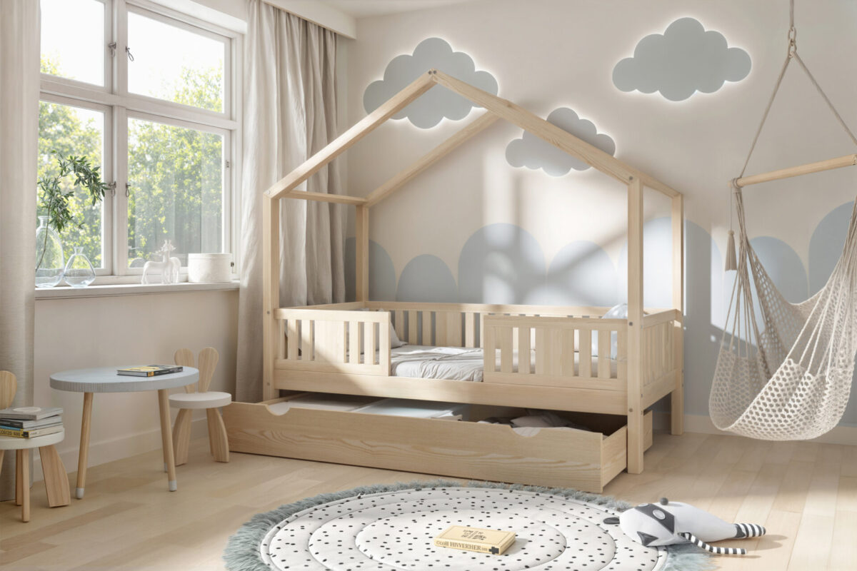 dw4_1 Wooden Bed