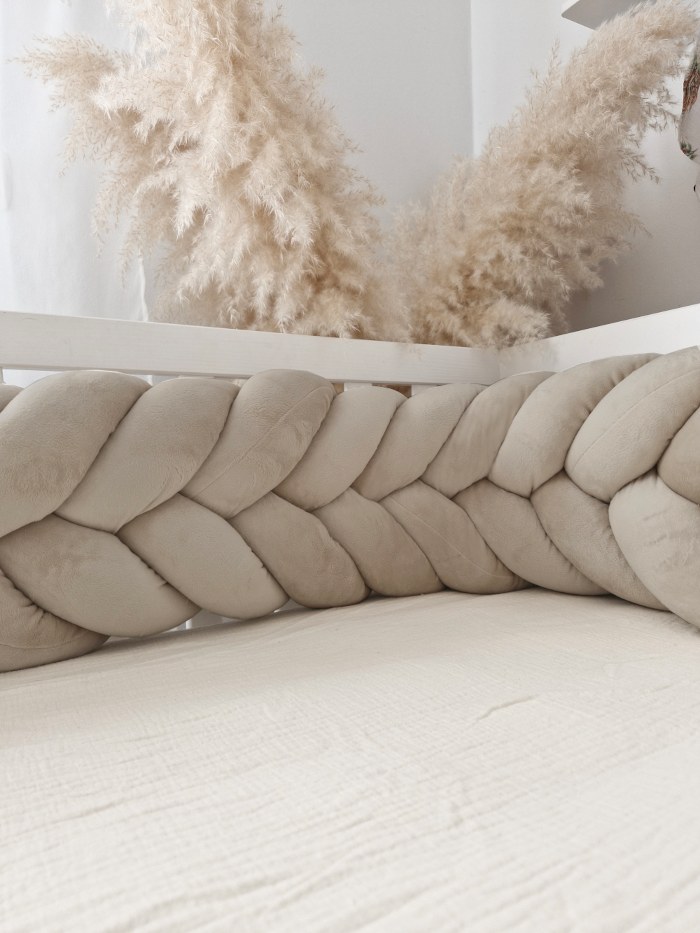 Wheat-Ear Braided Bumper Velvet, 5 Strands – Beige Wheat-Ear Braided Bumper Velvet, 5 Strands – Beige