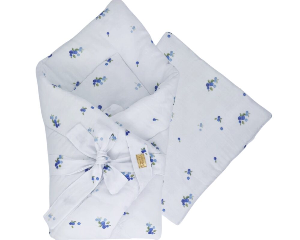 2-in-1 Swaddle Wrap 75 × 75 cm with Pillow 35 × 35 cm – Blueberries 2-in-1 Swaddle Wrap 75 × 75 cm with Pillow 35 × 35 cm – Blueberries