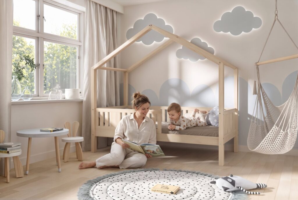 LUNETTA Children’s Bed with parent and child