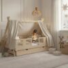 TIPI LUNA Children’s Bed – everyday life Child in the TIPI LUNA Children’s Bed