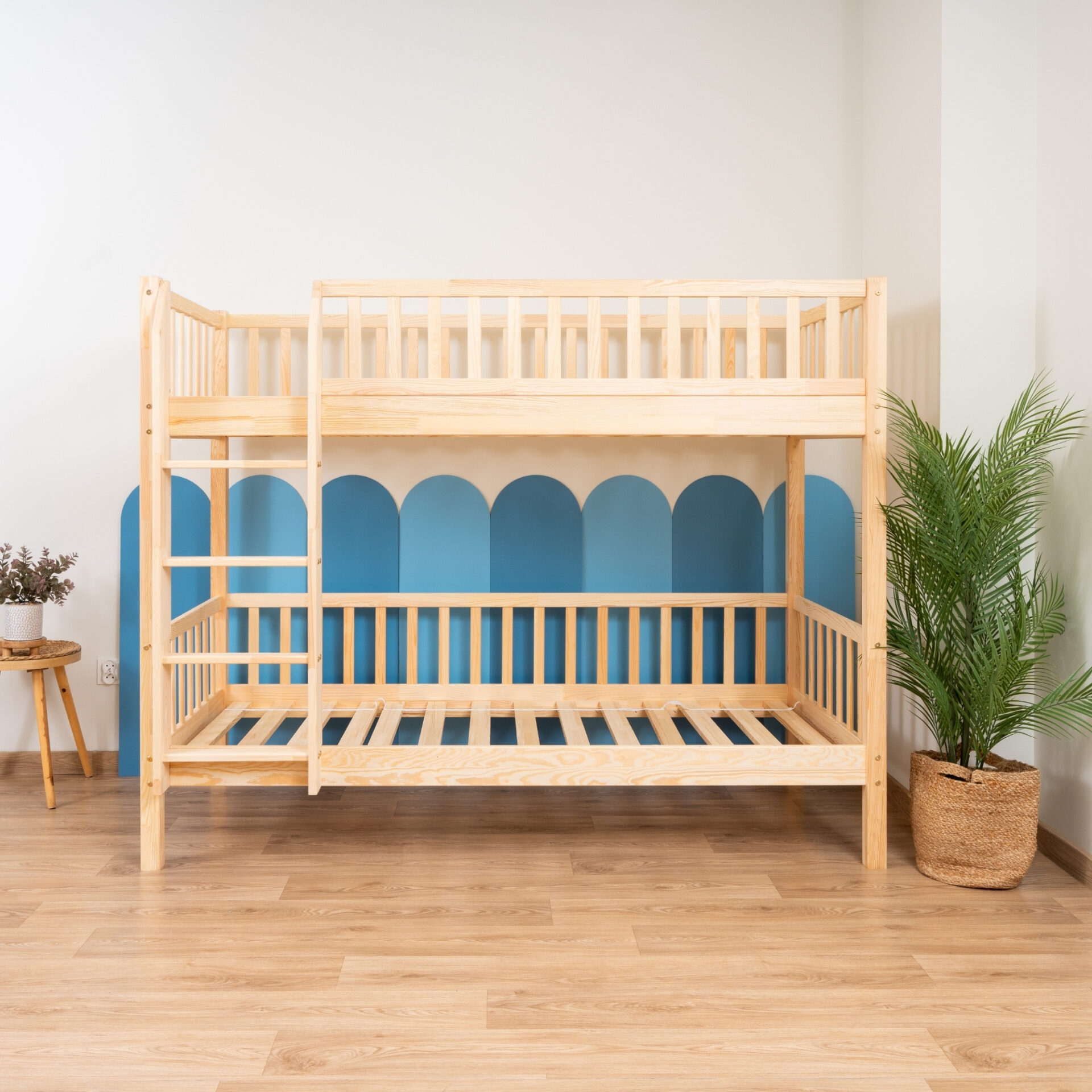 KOSMO Bunk Bed – natural pine (1) KOSMO Bunk Bed in pine wood, natural pine
