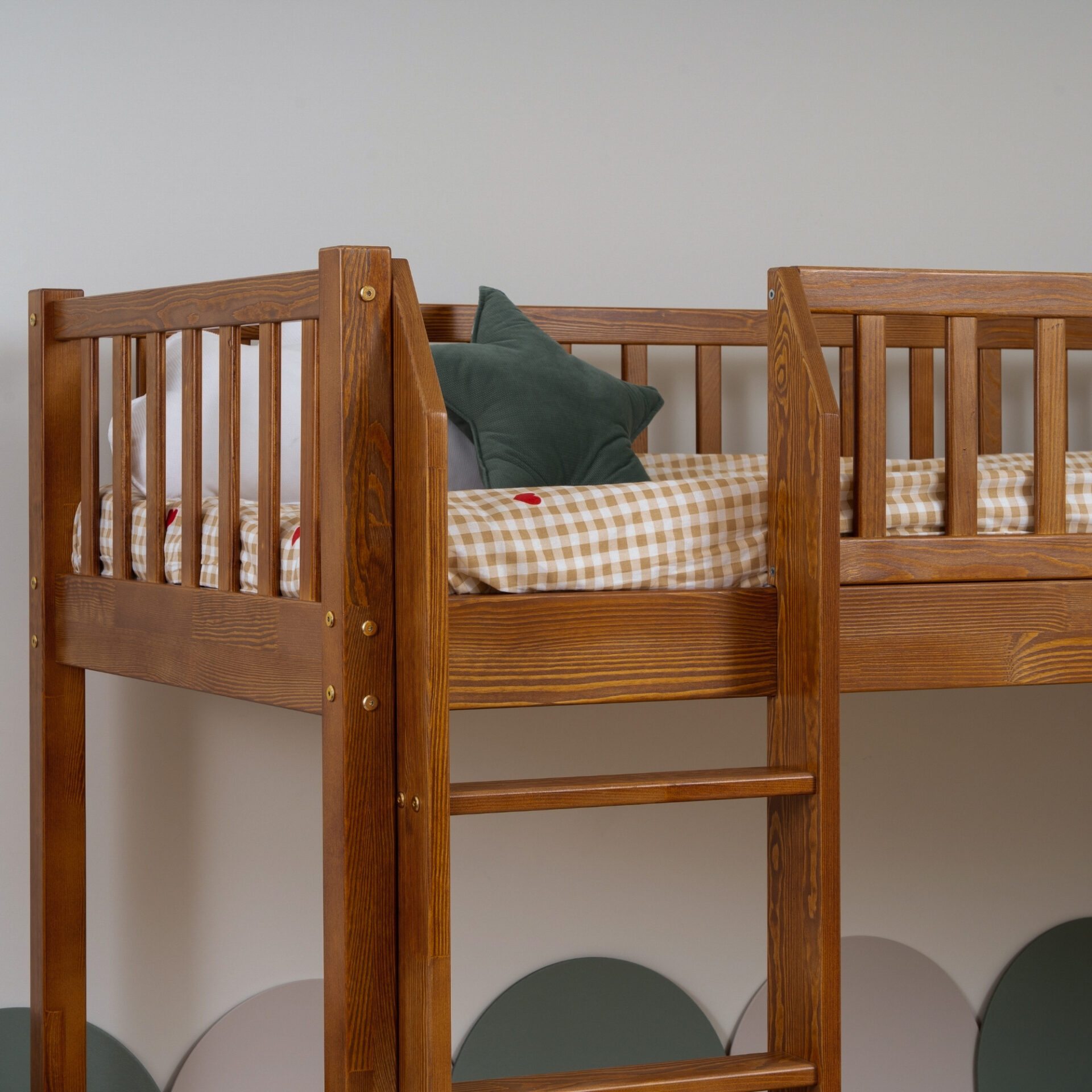 KOSMO Loft Bed – Retro (2) KOSMO Loft Bed in pine wood, Retro