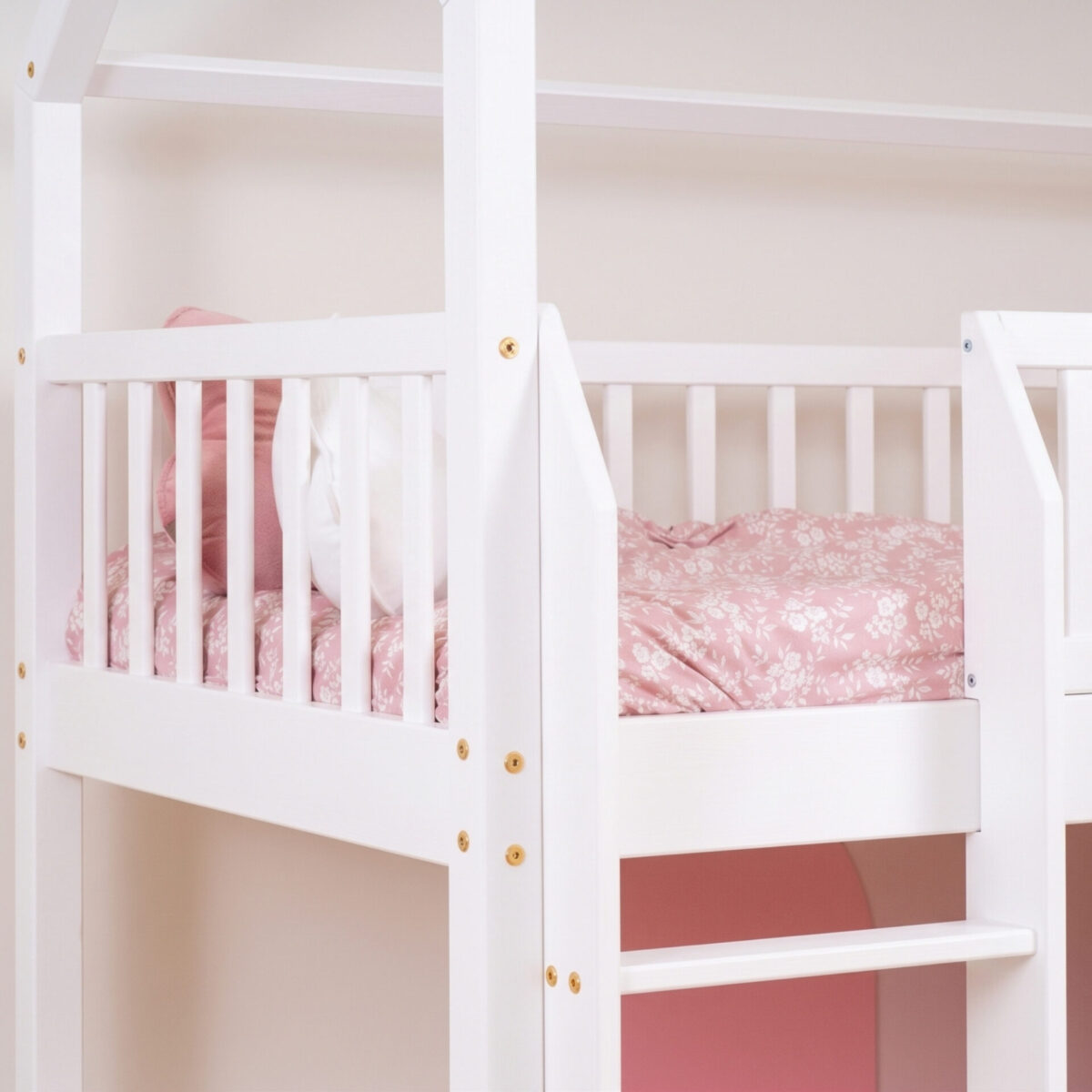 KOSMO Long Loft Bed in pine wood, white